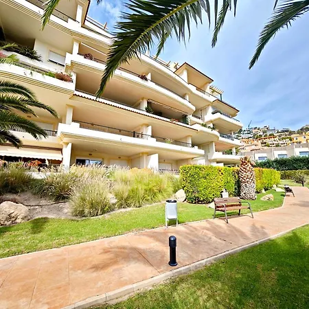 Oasis Mascarat * Altea