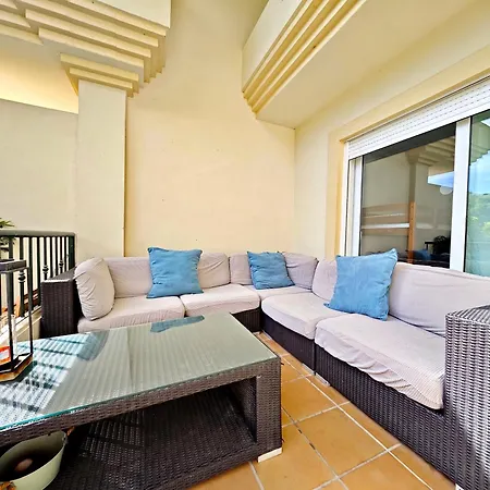 Oasis Mascarat *