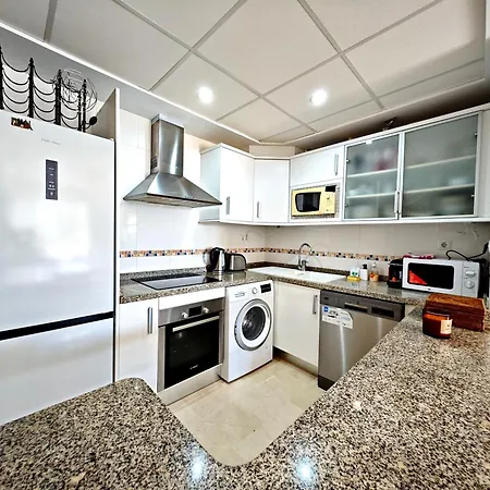 Oasis Mascarat ألتيا