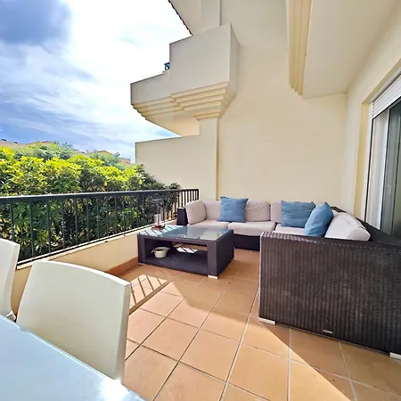 Apartament Oasis Mascarat *